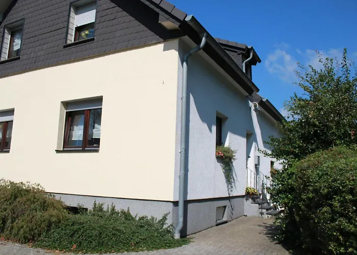 Roder Am Eifelsteig Lägenhet